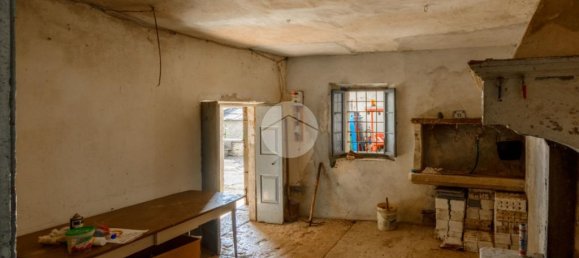 2 bedrooms House in Fumane, Italy No. 377667 8