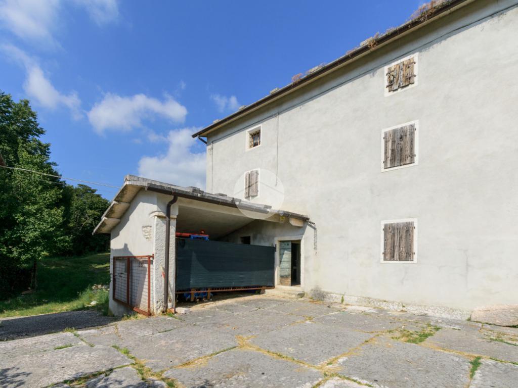 2 bedrooms House in Fumane, Italy No. 377667