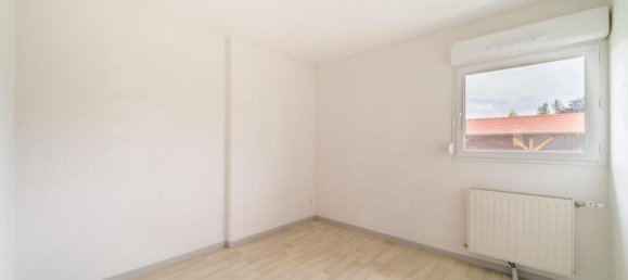 4 bedrooms House in Grandvillars, France No. 339713 6