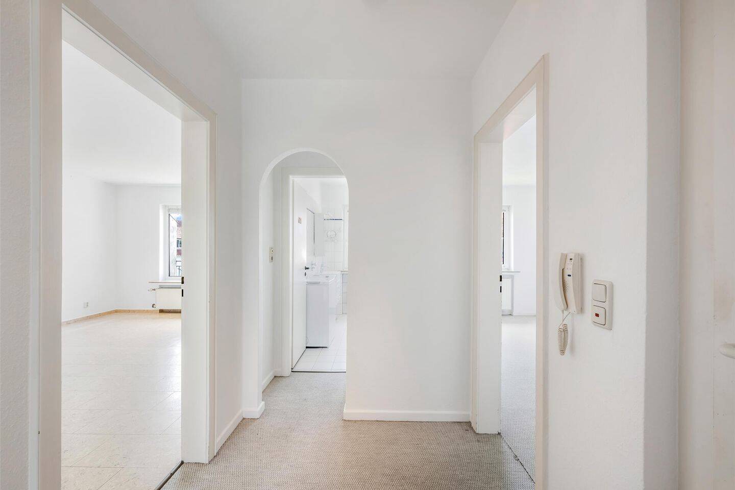 2 bedrooms Apartment in Bremen, Germany No. 330662