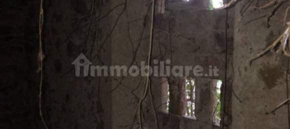 3 rooms House in Bagnone, Italy No. 103756 10