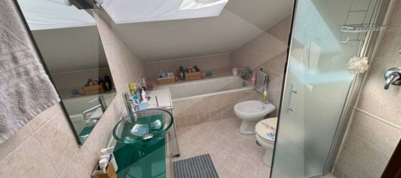 Casa de 4 divisões em Marino, Italy N.º 28966 23