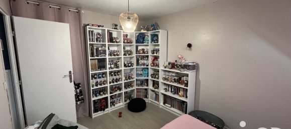 Casa de 3 dormitorios en Joue-les-Tours, France No. 60875 11