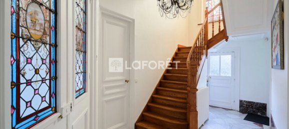 7 bedrooms House in La Madeleine, France No. 94710 2