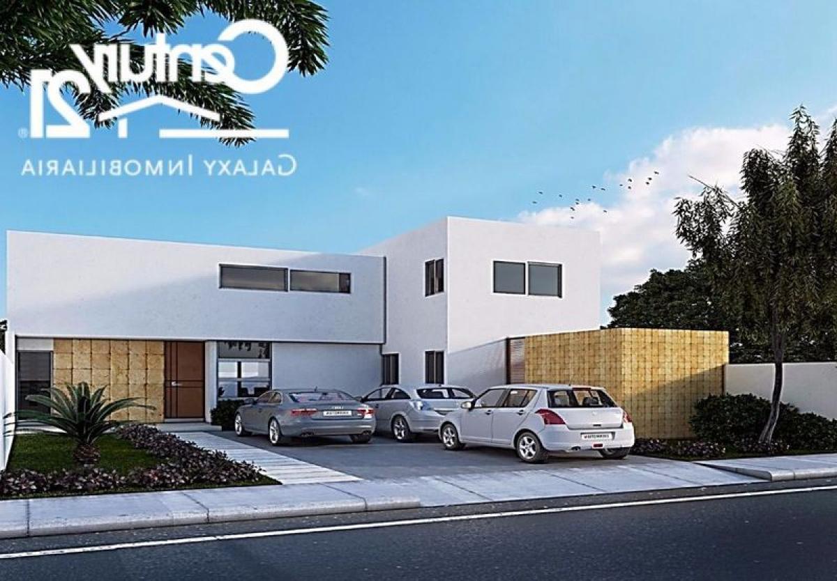 Casa de 3 dormitorios en Mérida, Mexico No. 179344