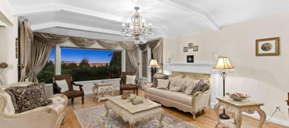 3 bedrooms House in British Columbia, Canada No. 1247 3