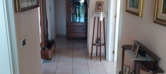 4-salle Appartement à Bisceglie, Italy No. 255321 9