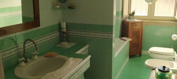 4-salle Appartement à Bisceglie, Italy No. 255321 12