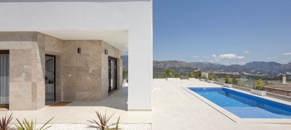 Villa de 3 dormitorios en Polop, Spain No. 16751 2