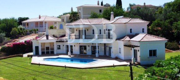 4 bedrooms Villa in Loule, Portugal No. 114921 2