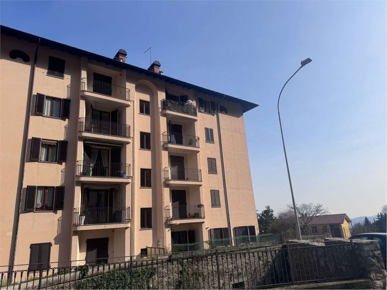 Apartamento de 3 divisões em Caslino d'Erba, Italy N.º 59534