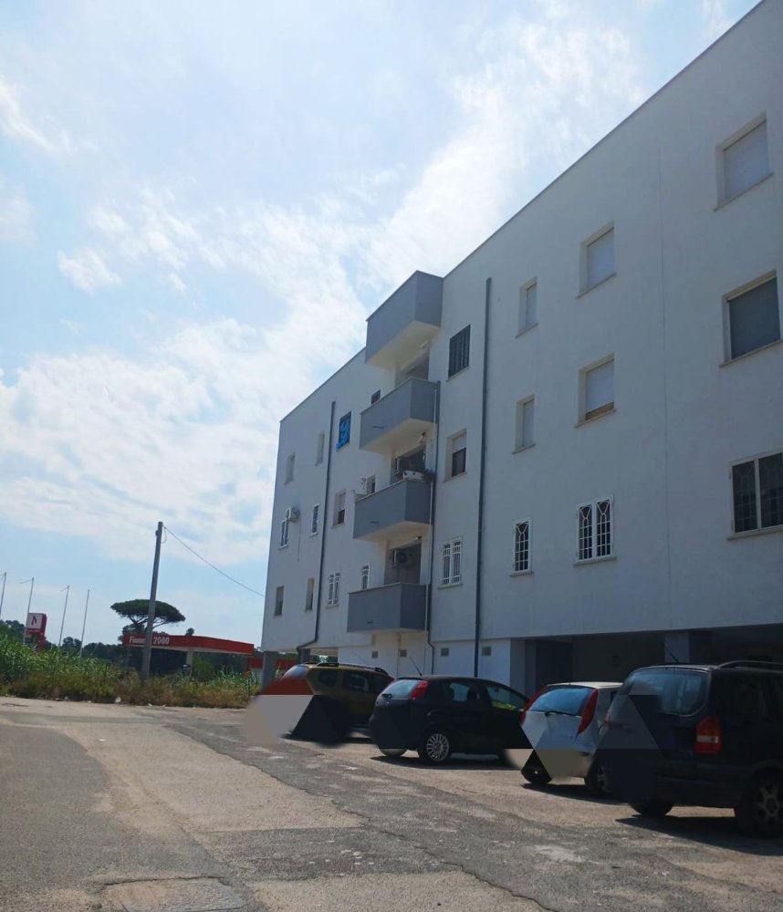 4 bedrooms Apartment in Ardea, Italy No. 320941