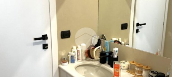 Квартира с 2 спальнями в Генуя, Италия № 371436 19