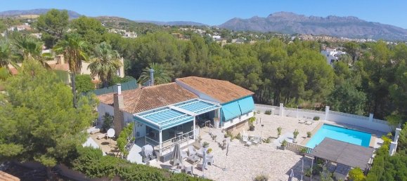 3 bedrooms Villa in La Nucia, Spain No. 8693 21