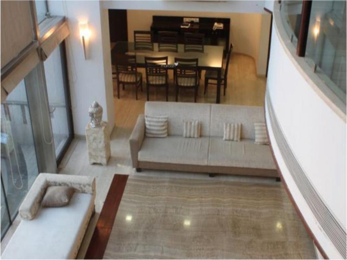 2 bedrooms House in Mumbai, India No. 51547