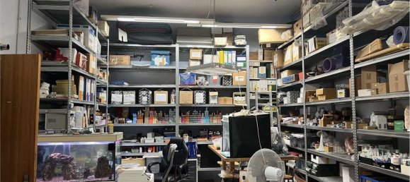 102m² Commercial property in Trento, Italy No. 344927 4