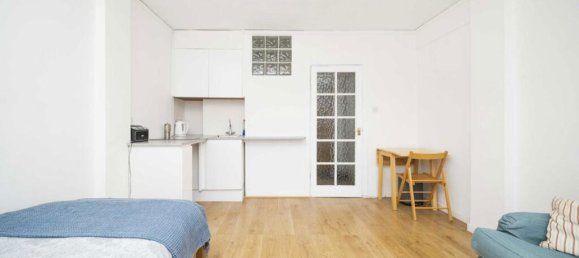 Studio in Bloomsbury, United Kingdom, Nr. 5607 5