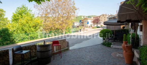 3 rooms Commercial property in Bosco Chiesanuova, Italy No. 293463 14