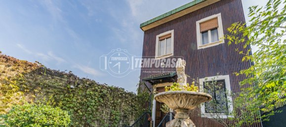 3 bedrooms Villa in Milan, Italy No. 354192 6