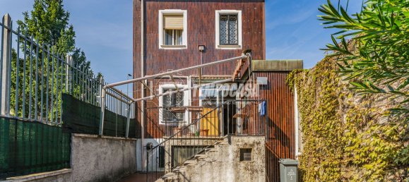 3 bedrooms Villa in Milan, Italy No. 354192 18