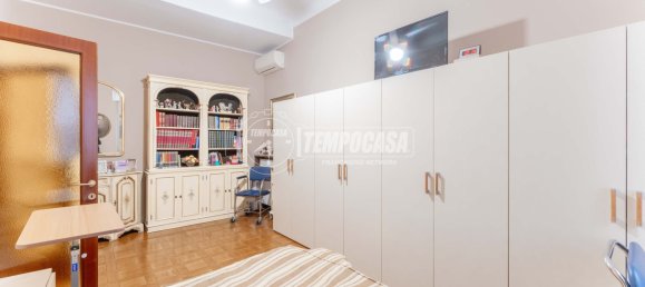 3 bedrooms Villa in Milan, Italy No. 354192 23