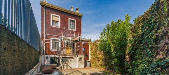 3 bedrooms Villa in Milan, Italy No. 354192 19
