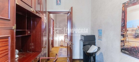 3 bedrooms Villa in Milan, Italy No. 354192 32