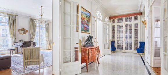 5 bedrooms Apartment in Paris, France No. 345056 10