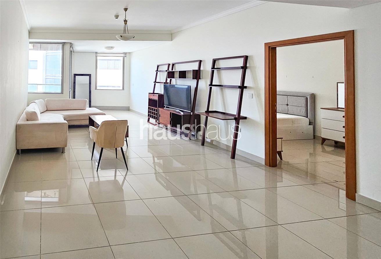 Apartamento de 1 dormitorio en Dubai Marina, UAE No. 100441