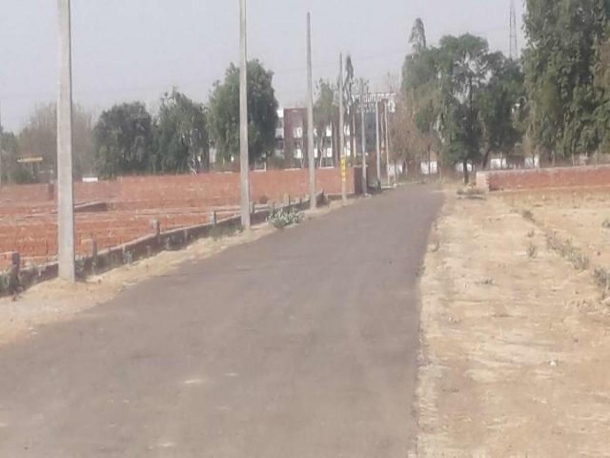  قطعة أرض في Lucknow, India رقم 34573