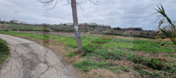 Terrain à Vasto, Italy No. 20223 3