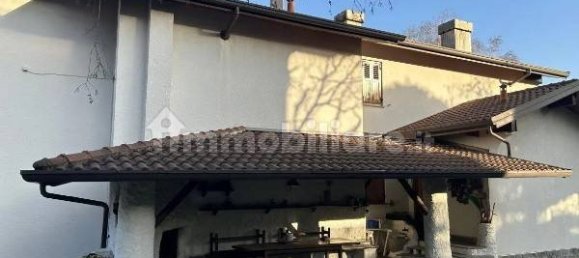 6 Schlafzimmer Villa in Erba, Italy, Nr. 3917 9