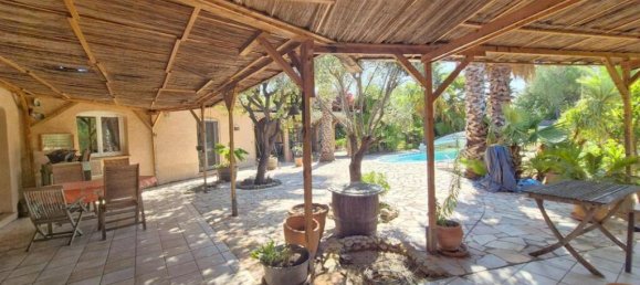 4 bedrooms Bungalow in Occitanie, France No. 284994 3