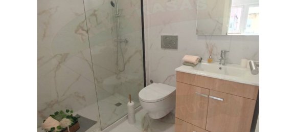 3 bedrooms Apartment in Lisbon, Portugal No. 157859 14