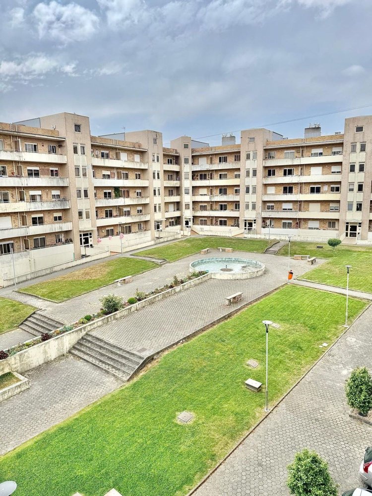 Apartamento de 2 dormitorios en Trofa, Portugal No. 235221