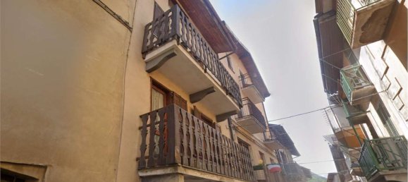 220m² Building in Exilles, Italy No. 49234 2