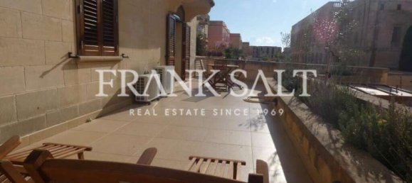 2 Schlafzimmer Maisonette-Wohnung in Ghajnsielem, Malta, Nr. 5648 2