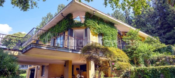 5 bedrooms Villa in Galliate Lombardo, Italy No. 283616 3