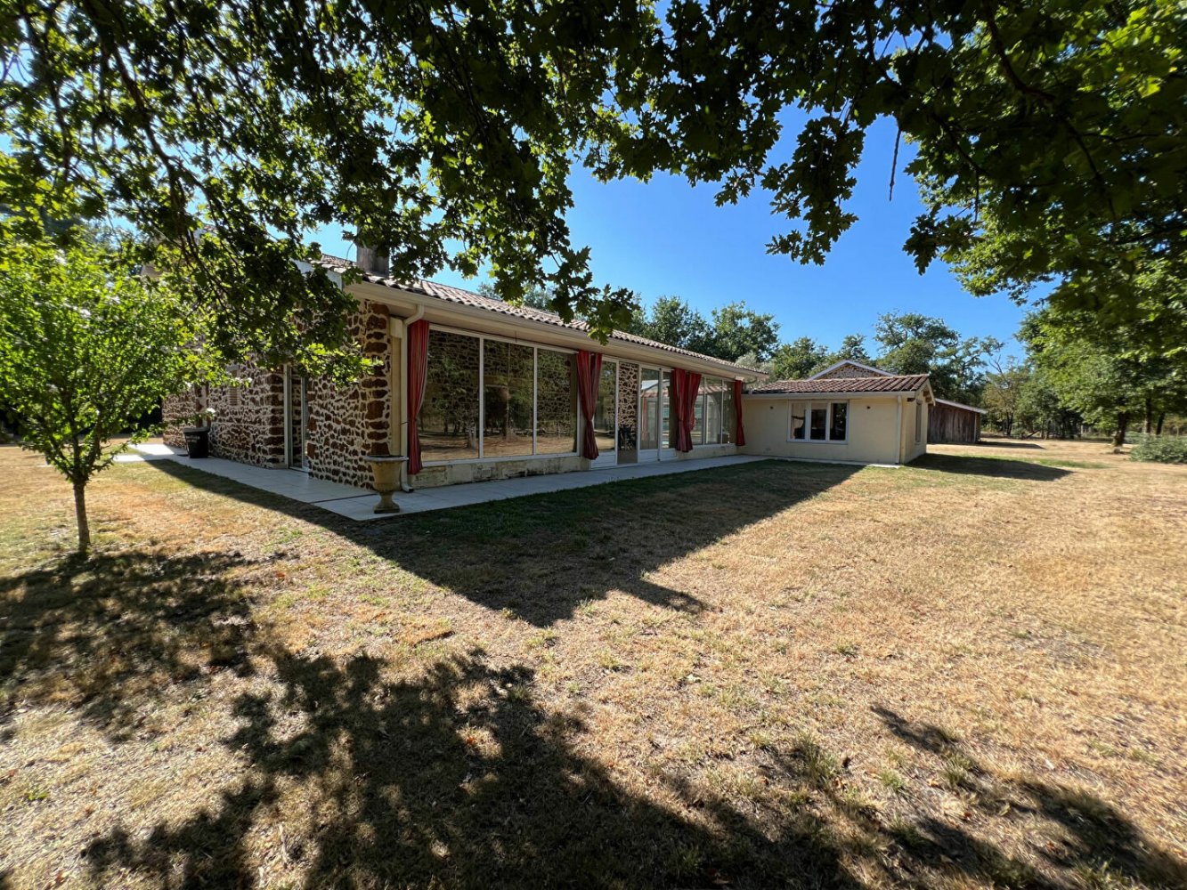 4 bedrooms House in Landes, France No. 278124