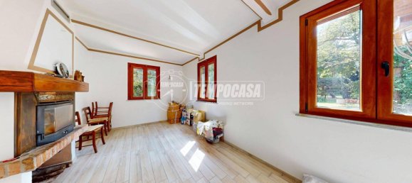 2 chambres Maison à Caselle Torinese, Italy No. 277083 4