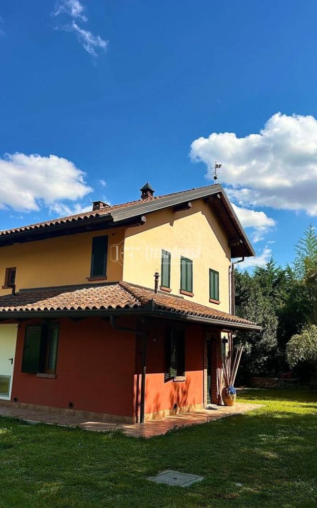 2 chambres Maison à Caselle Torinese, Italy No. 277083