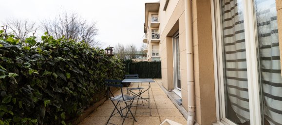 2 Schlafzimmer Wohnung in Jouy-le-Moutier, France, Nr. 167607 8