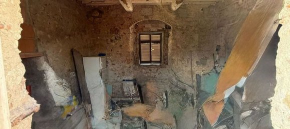 3 rooms House in Carrara, Italy No. 275385 19