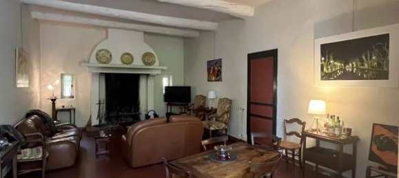 Casa de 3 dormitorios en Villelaure, France No. 338006 8