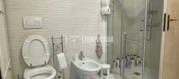 3 rooms Apartment in Desio, Italy No. 293710 16