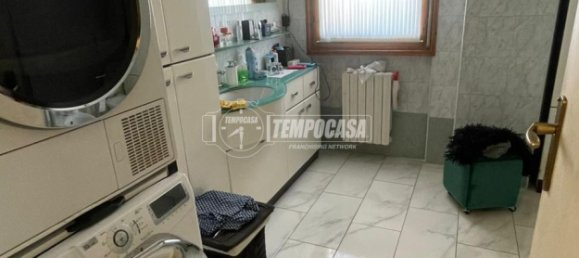 3 rooms Apartment in Desio, Italy No. 293710 17