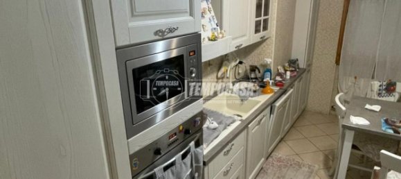 3 rooms Apartment in Desio, Italy No. 293710 4