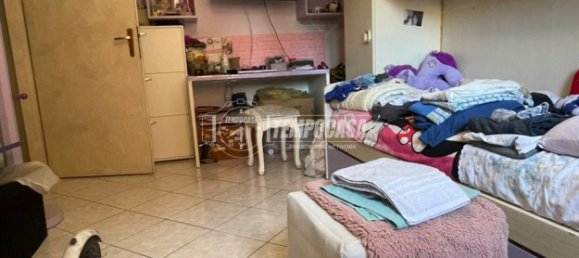 3 rooms Apartment in Desio, Italy No. 293710 5