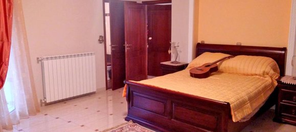 4 bedrooms Commercial property in Velo, Greece No. 6952 8