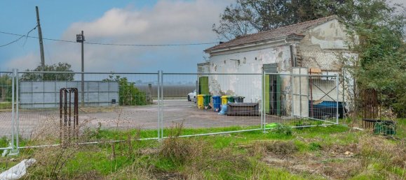 Entrepôt à Forlimpopoli, Italy 1128m² No. 75040 7